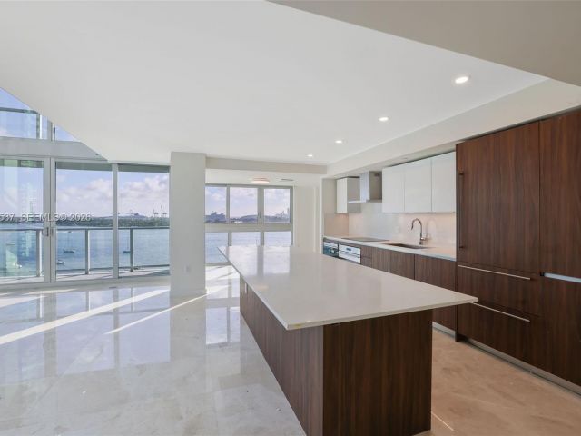 Квартира в аренду номерN-0516 - фото 7508087