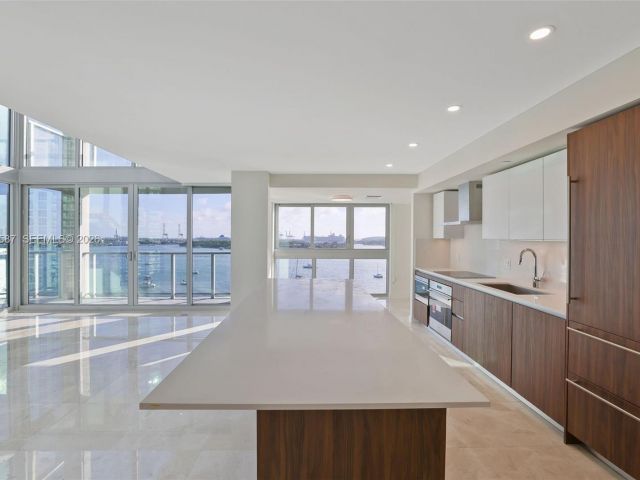 Квартира в аренду номерN-0516 - фото 7508094