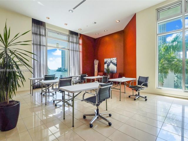 Квартира в аренду номерT-1404 - фото 7496303