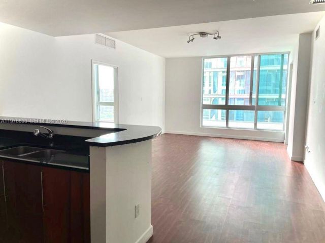 Квартира в аренду номерT-1404 - фото 7496309