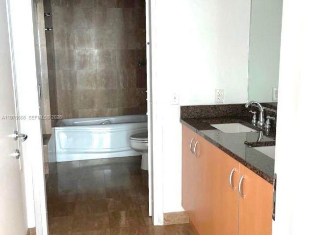 Квартира в аренду номерT-1404 - фото 7496315