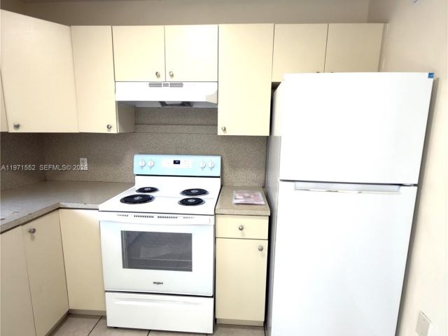 Дом в аренду по адресу 451 NE 136th St III314 - фото 7475219