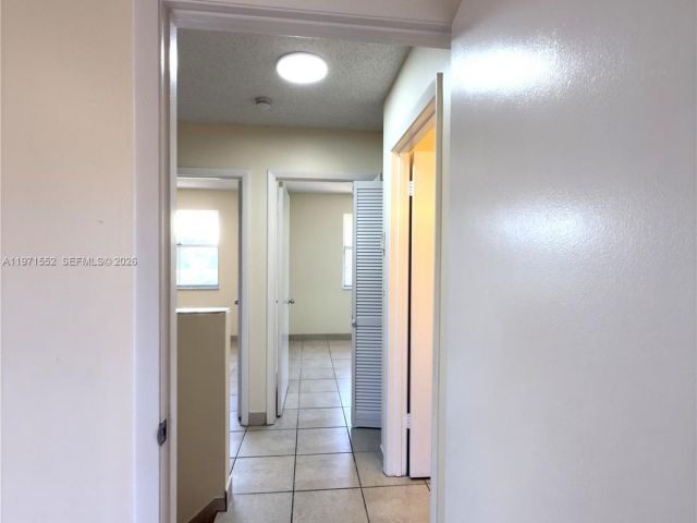 Дом в аренду по адресу 451 NE 136th St III314 - фото 7475235