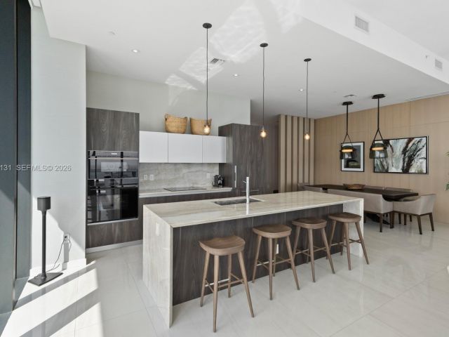 Квартира в аренду номерPH5001 - фото 7494524