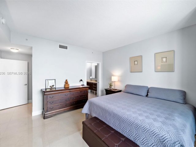 Продажа квартиры #2512 - фото 7513719