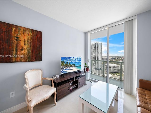 Продажа квартиры #2512 - фото 7513722