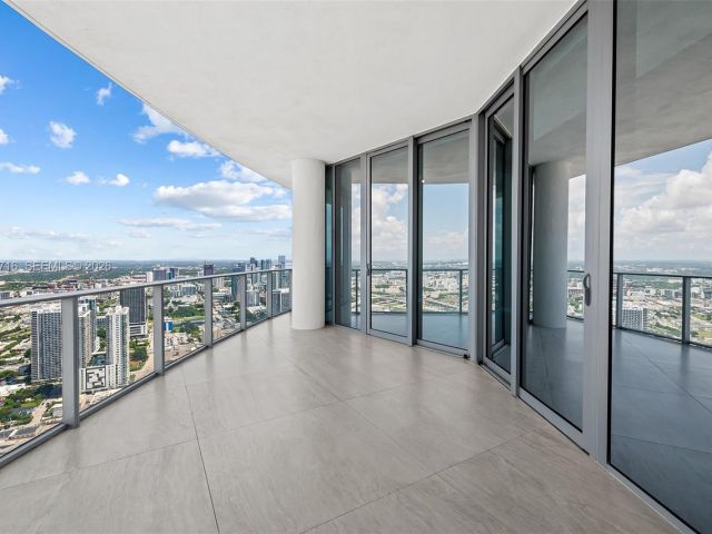 Квартира в аренду номерPH 5402 - фото 7488074