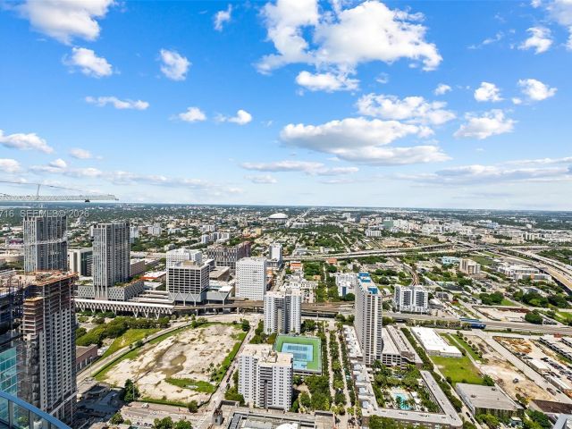 Квартира в аренду номерPH 5402 - фото 7488077