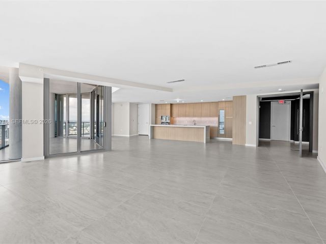 Квартира в аренду номерPH 5402 - фото 7488084