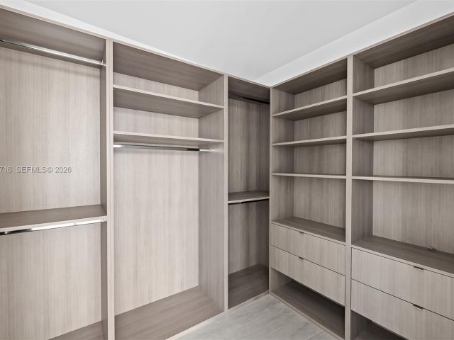 Квартира в аренду номерPH 5402 - фото 7488090