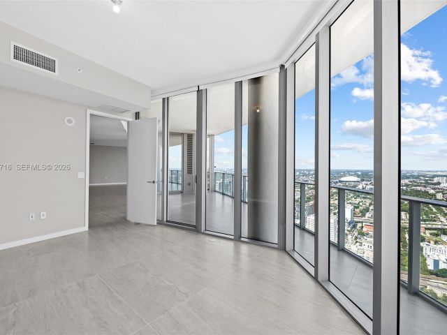 Квартира в аренду номерPH 5402 - фото 7488091