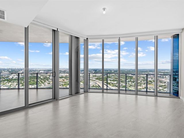 Квартира в аренду номерPH 5402 - фото 7488092