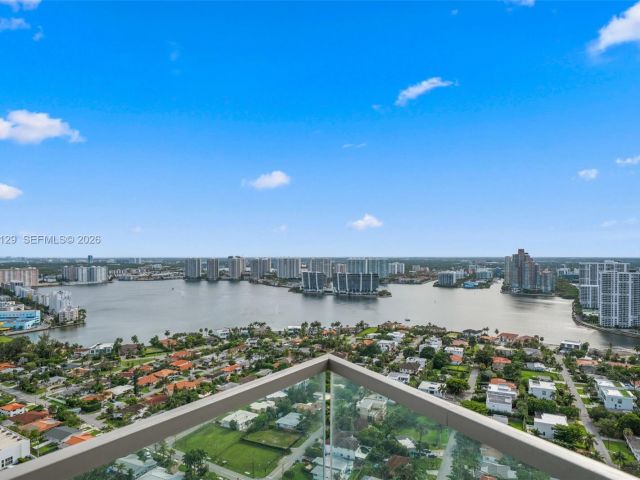 Квартира в аренду номер3205 - фото 7495727