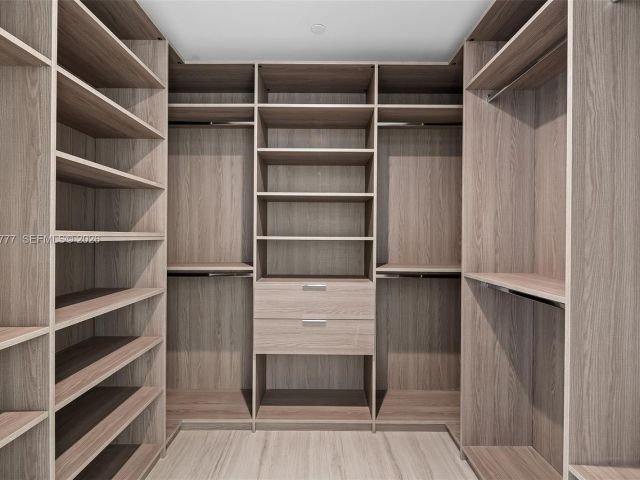 Квартира в аренду номерPH 5700 - фото 7488108