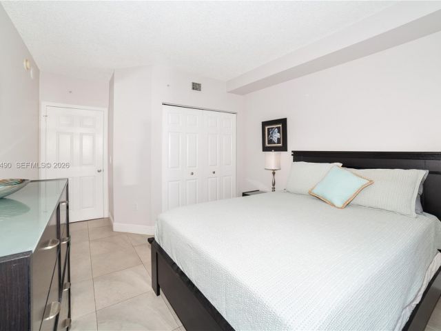 Продажа квартиры #1802 - фото 7512632