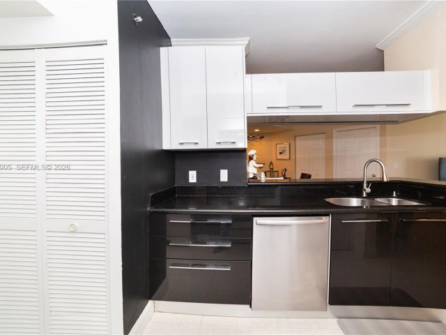 Квартира в аренду номер1815 - фото 7512512