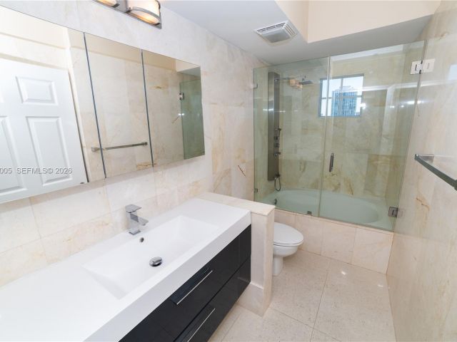 Квартира в аренду номер1815 - фото 7512519