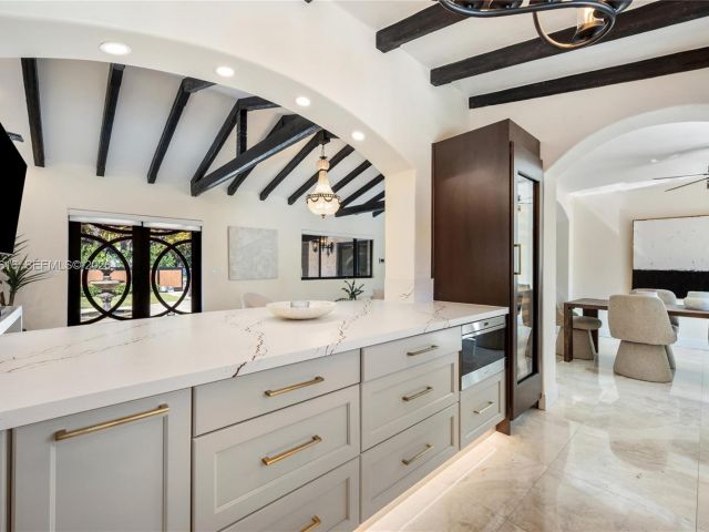 Продажа дома по адресу 5135 Alton Rd - фото 7469093