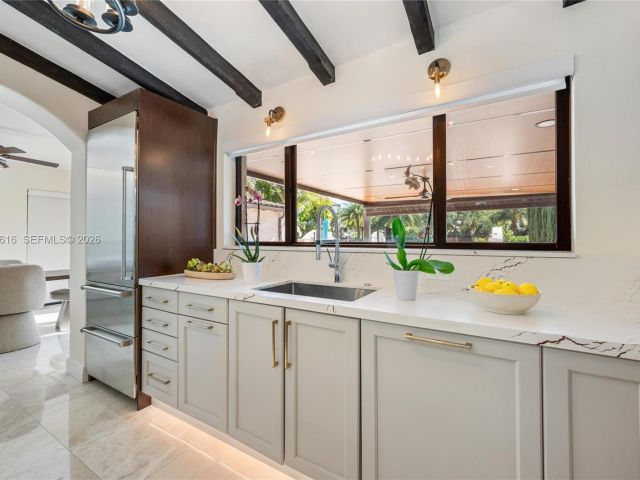 Продажа дома по адресу 5135 Alton Rd - фото 7469094