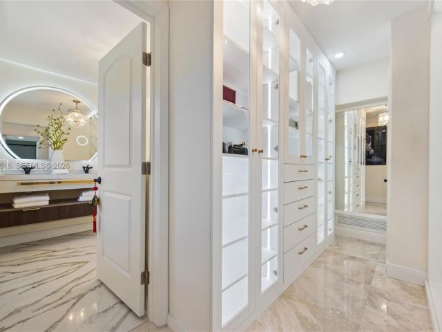 Продажа дома по адресу 5135 Alton Rd - фото 7469102