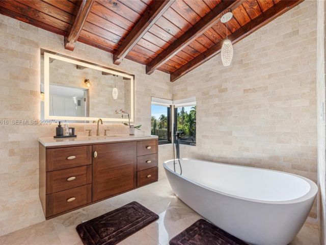 Продажа дома по адресу 5135 Alton Rd - фото 7469104