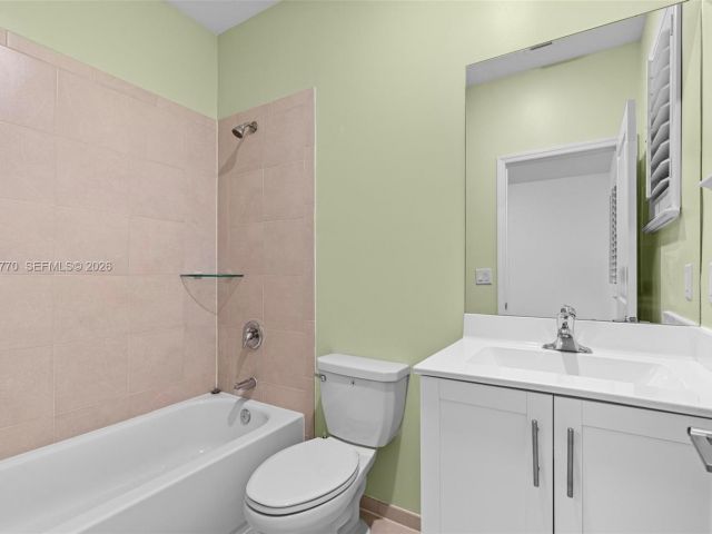 Дом в аренду по адресу 1467 SE 26th Rd 0 - фото 7461043