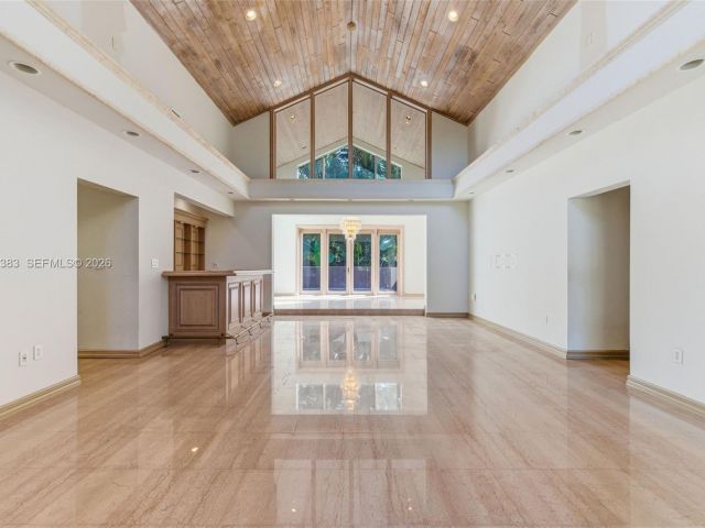 Продажа дома по адресу 9930 SW 145th St - фото 7531318