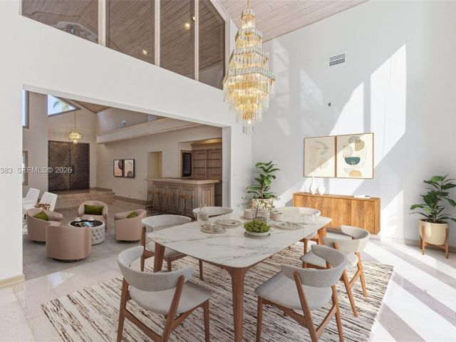 Продажа дома по адресу 9930 SW 145th St - фото 7531325