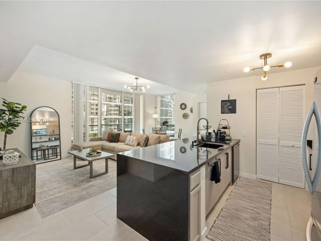 Квартира в аренду номерT-1502 - фото 7496318