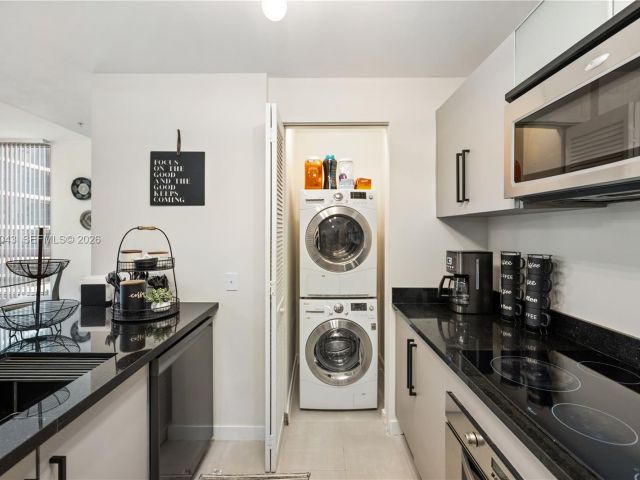 Квартира в аренду номерT-1502 - фото 7496327