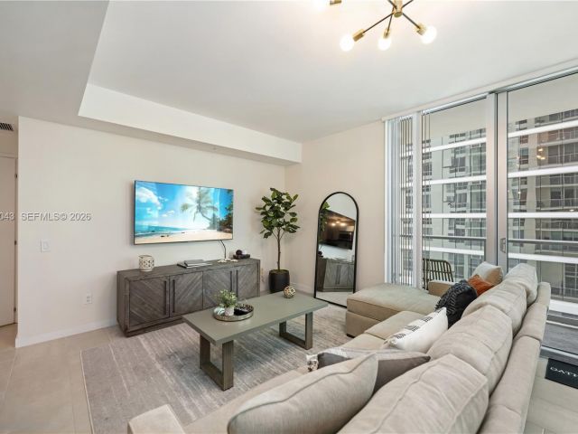 Квартира в аренду номерT-1502 - фото 7496329