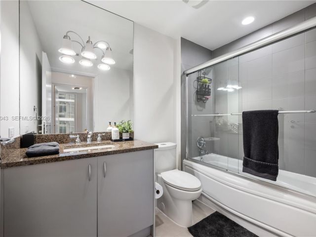 Квартира в аренду номерT-1502 - фото 7496350