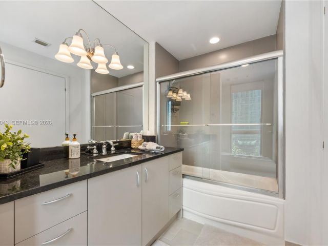 Квартира в аренду номерT-1502 - фото 7496352