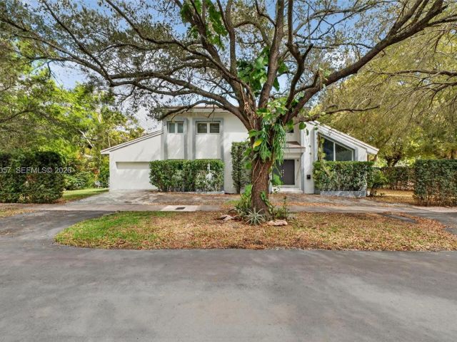 Дом в аренду по адресу  - фото 7471204