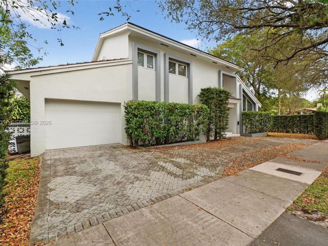 Дом в аренду по адресу  - фото 7471205