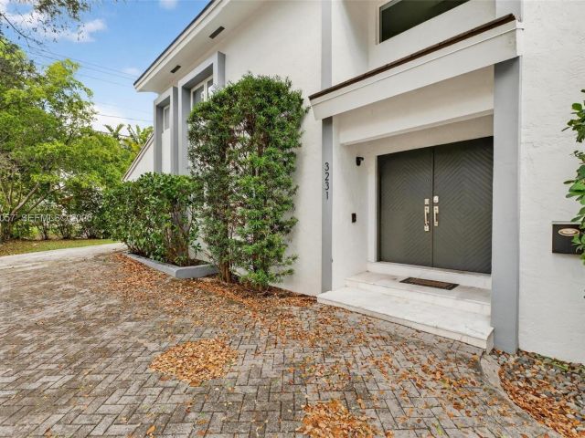 Дом в аренду по адресу  - фото 7471209