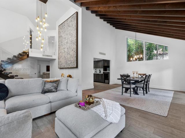 Дом в аренду по адресу  - фото 7471215