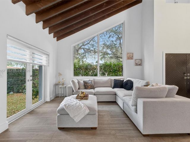 Дом в аренду по адресу  - фото 7471219