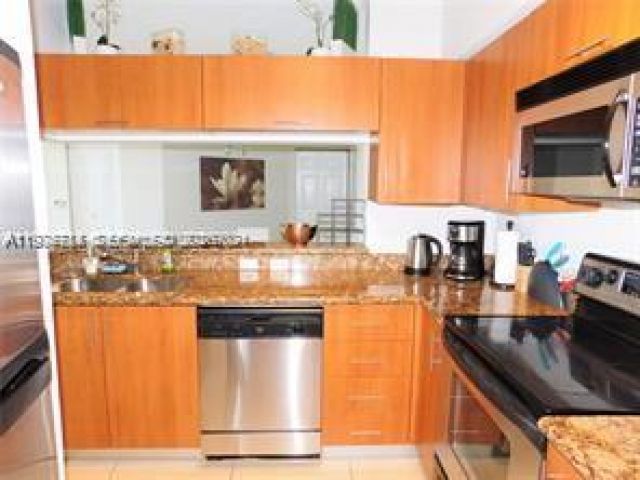 Продажа квартиры # - фото 7512669