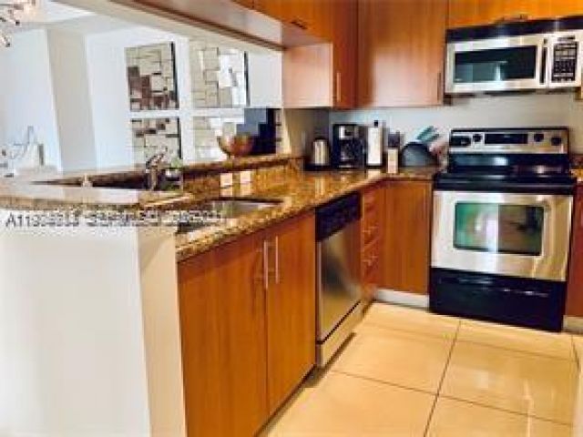 Продажа квартиры # - фото 7512670