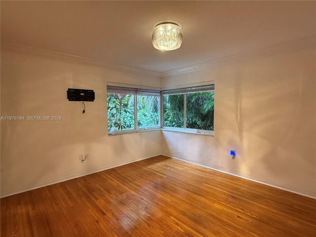 Дом в аренду по адресу 1428 Ortega Ave - фото 7471197