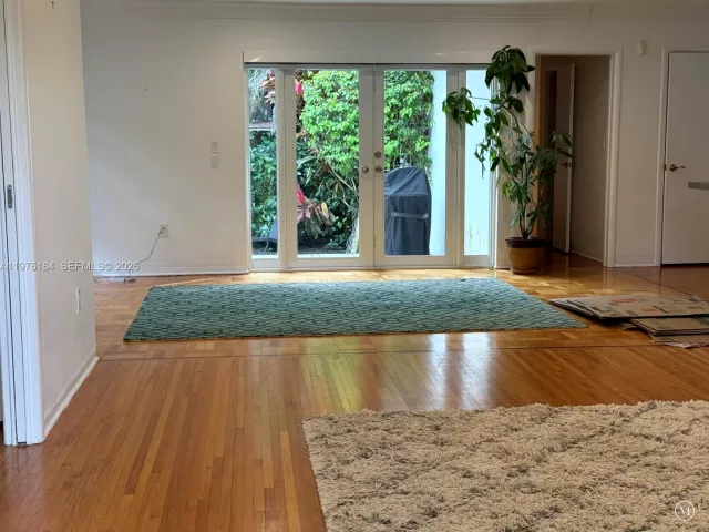 Дом в аренду по адресу 1428 Ortega Ave - фото 7471193