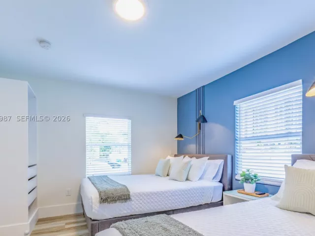 Продажа дома по адресу 1762 NW 15th St - фото 8870879