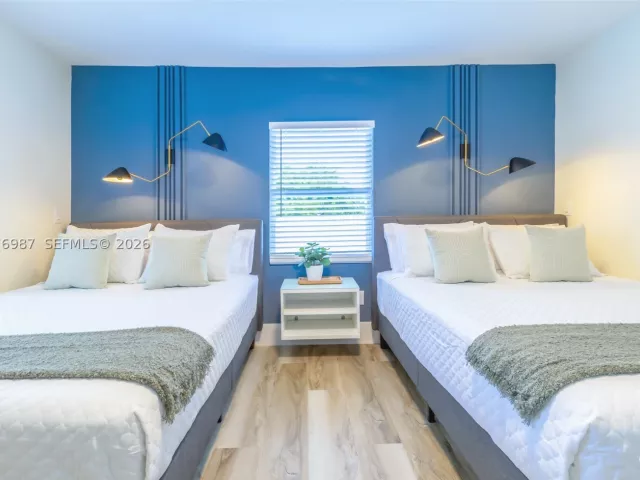 Продажа дома по адресу 1762 NW 15th St - фото 8870880