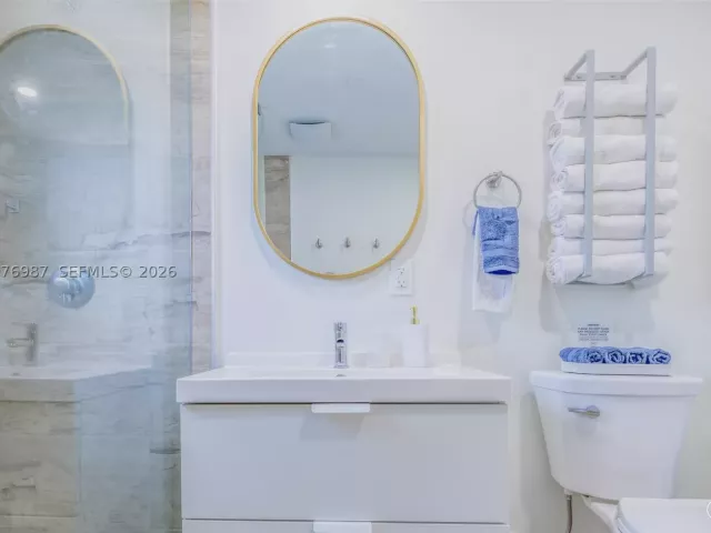 Продажа дома по адресу 1762 NW 15th St - фото 8870881