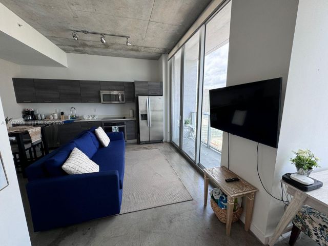 Продажа квартиры #2406 - фото 7467824