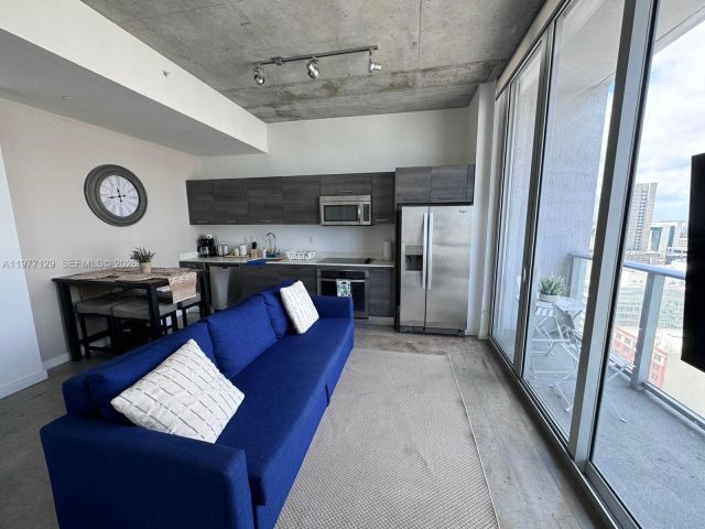 Продажа квартиры #2406 - фото 7467828