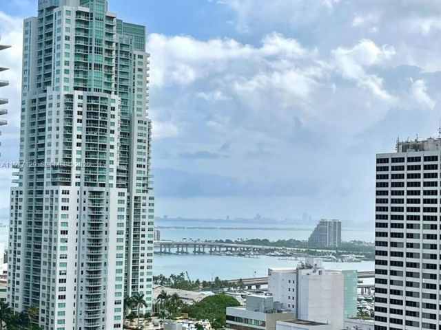 Продажа квартиры #2406 - фото 7467838