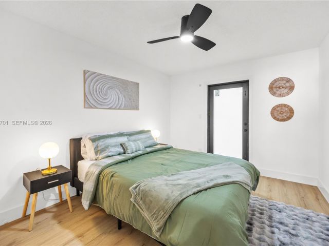 Продажа дома по адресу 324 Sterling Ave - фото 7521044