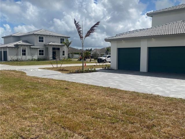 Дом в аренду по адресу 27560 SW 159th Pl 0 - фото 7458256